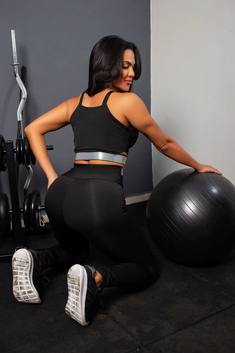 Conjunto Fitness Calça Legging Cintura Alta + Cropped Alcinha com Elásticos