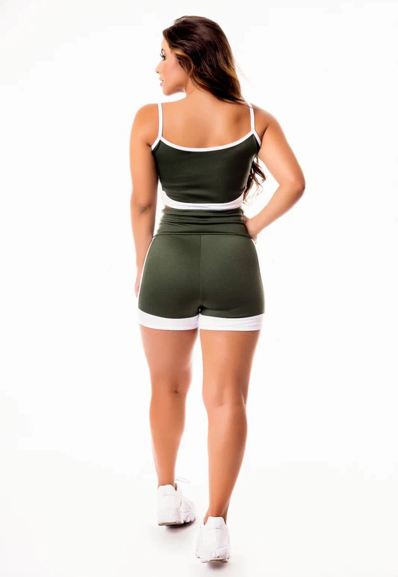 Short Cintura Alta com Detalhe Lateral